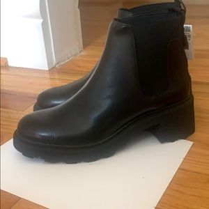ZARA Low Heeled Lug Sole Ankle Boots